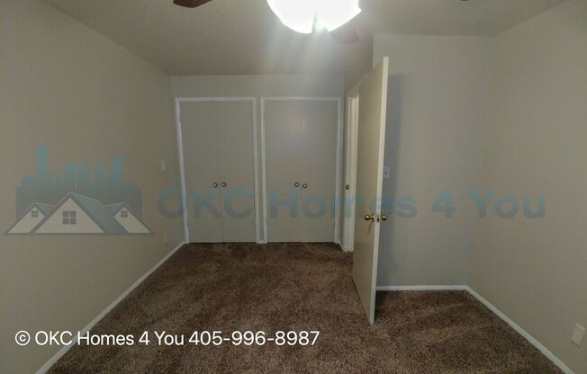 3 beds, 1.5 baths, $1,025