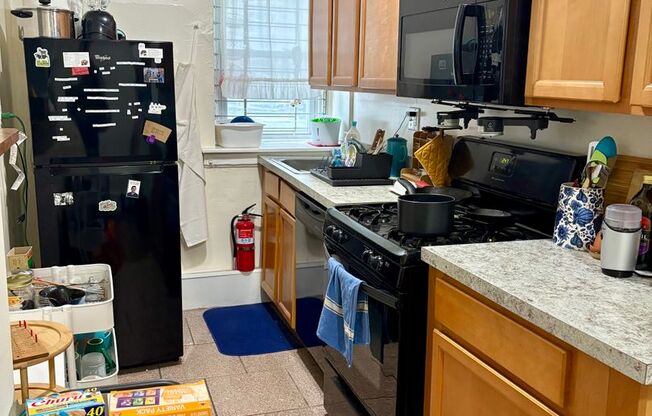 1 bed, 1 bath, 650 sqft, $1,150, Unit 4833-A1