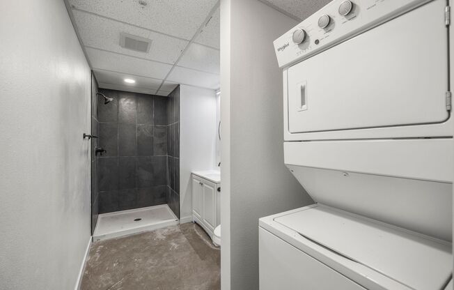 Studio, 1 bath, 449 sqft, $997, Unit B201