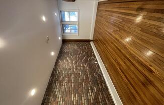 827 NEILL AVE