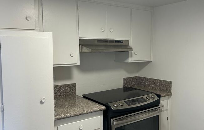 3840 Hazelwood St