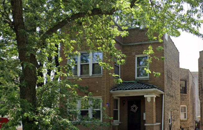 2056 N. Oakley
