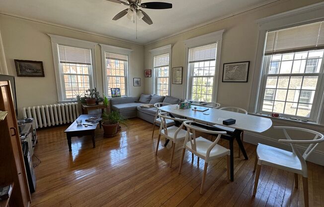 1 bed, 1 bath, 550 sqft, $2,450, Unit 207