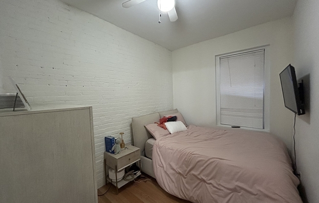 1 bed, 1 bath, 575 sqft, $2,700, Unit 4