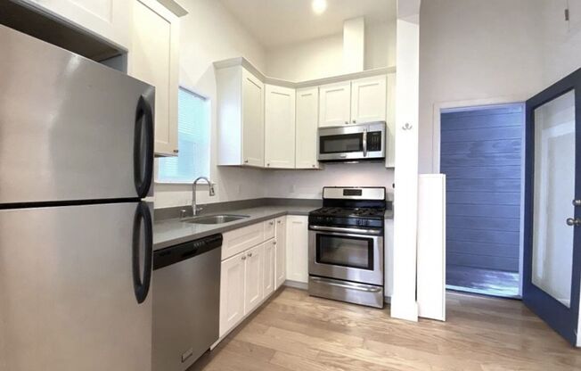 372 29th Street LLC