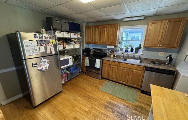 737 SOMERVILLE AVE