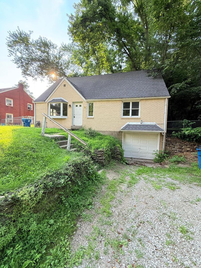Freshly updated 4BD 1.5BA in Verona!!!