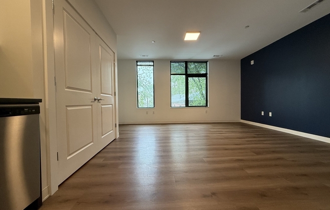 89 BRIGHTON AVE