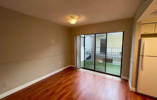 Charming 3-Bedroom, 2.5-Bath Townhome in Village Square Condominiums