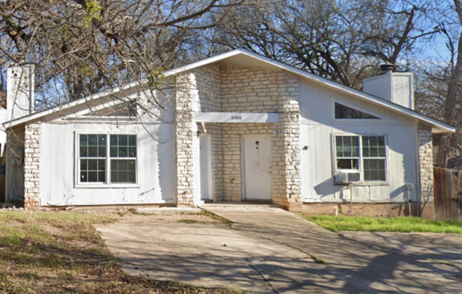 Atacosa Dr- Austin