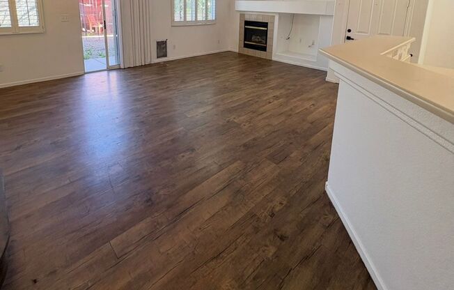 6064 NESTLED FOOT ST