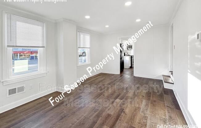 300 E FRANKLIN ST