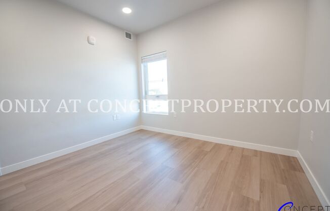 2 beds, 2 baths, 800 sqft, $2,299, Unit 1-208