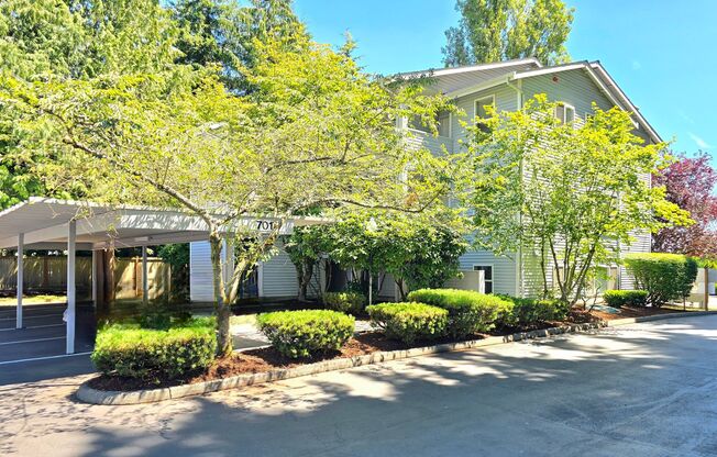 2 Bedroom Condo In Lynnwood Available Now