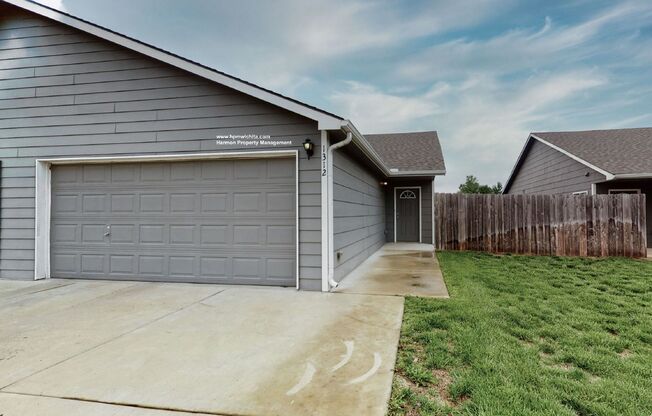 1270 N CURTIS CT