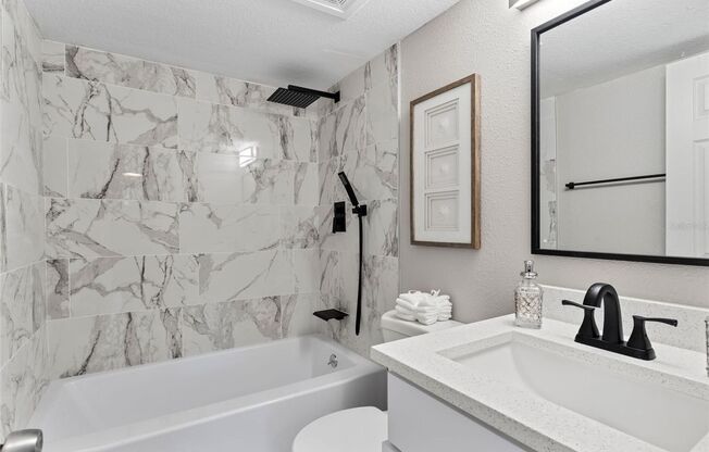 2 beds, 1 bath, $1,395, Unit APARTMENT A5