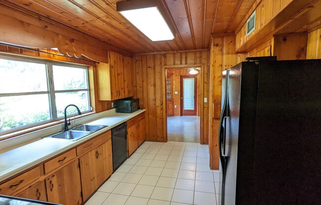 Three Bedroom Two Bath Home Hidden in NW Gainesville on 4 plus acres