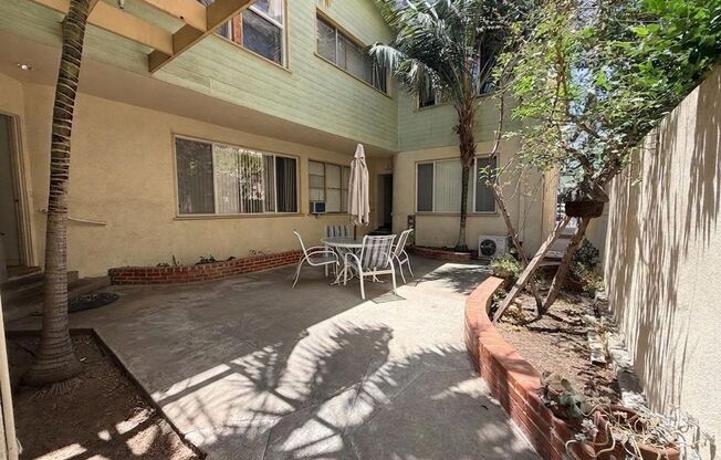149 S Spalding Drive