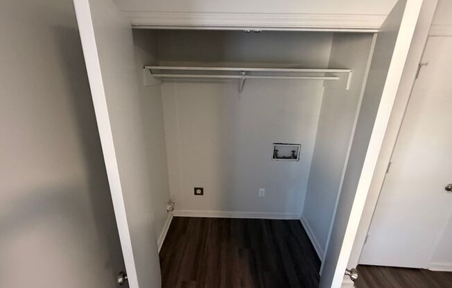 1 bed, 1 bath, 675 sqft, $799, Unit 3338-19