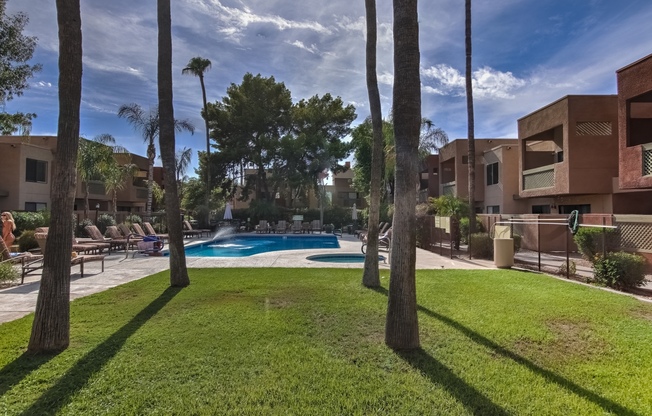Live in the heart of Scottsdale!