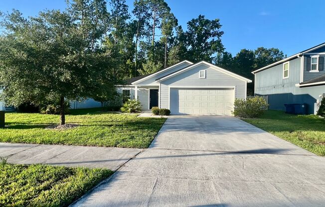 Spacious 3 Bed, 2 Bath Home in Prime Location!