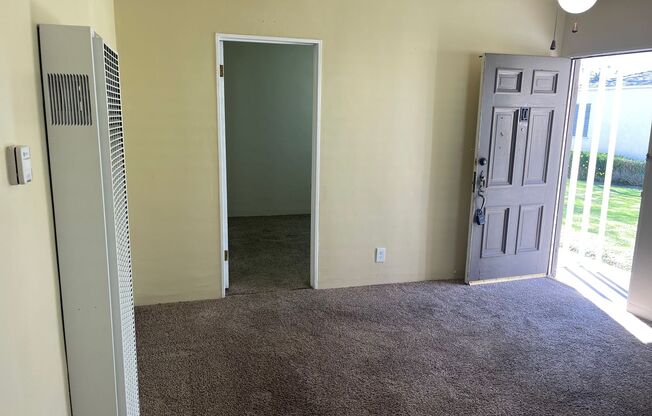 Single Car Garage for Rent