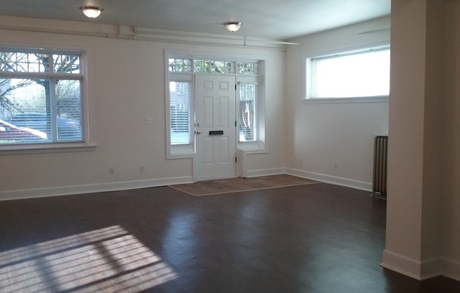 2 beds, 2 baths, 1,518 sqft, $3,295, Unit 101
