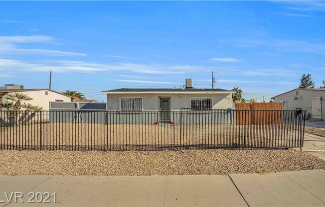 Beautifully upgraded home with a casita