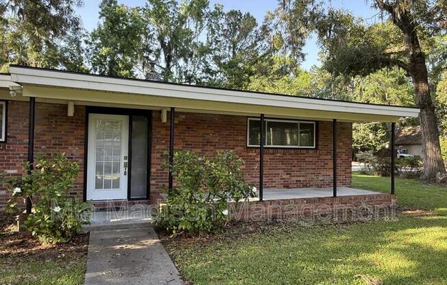 146 JACQUELYN DR