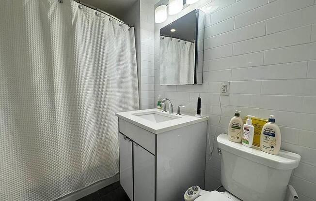3801 31 AVE