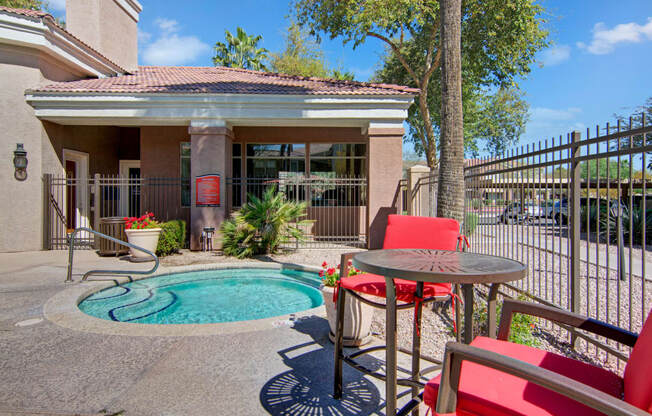 Dobson Towne Centre Outdoor Hot Tub