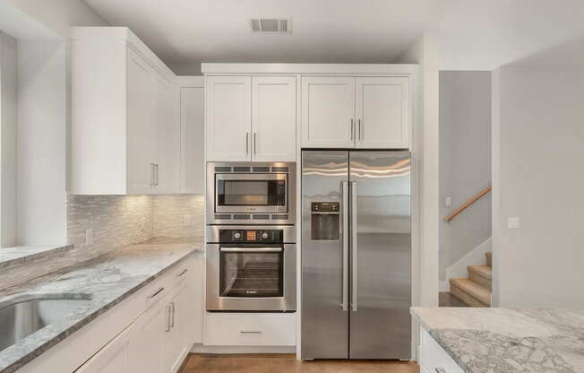 703 E 49 ST