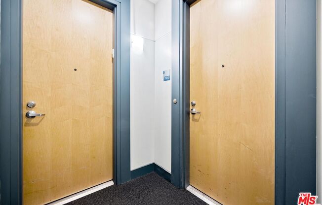 2 beds, 2 baths, 1,930 sqft, $6,000, Unit 1710