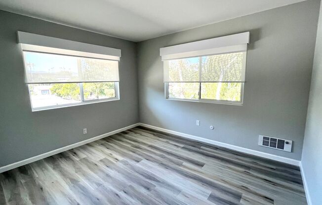 2 beds, 1 bath, 925 sqft, $3,695, Unit 320