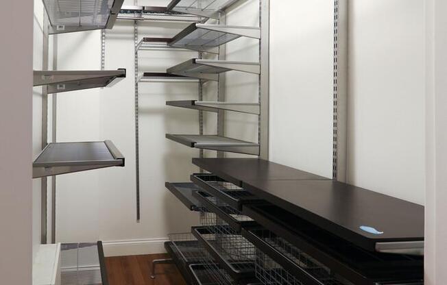 Studio, 1 bath, 510 sqft, $3,300, Unit 1106