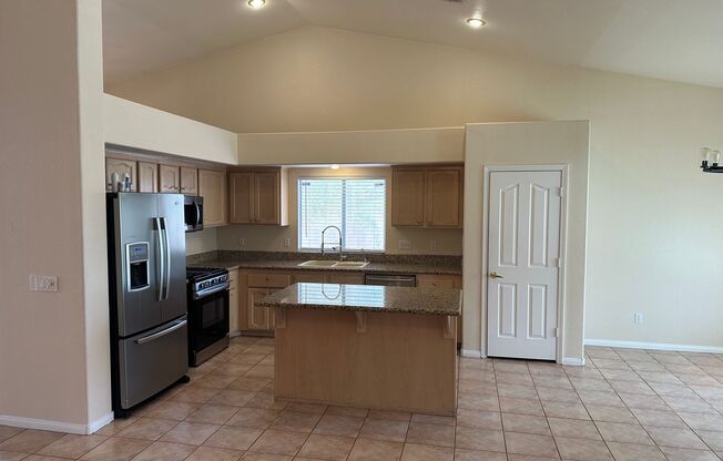 3 beds, 2 baths, $2,250