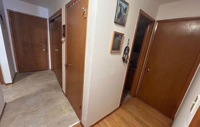 1 bed, 1 bath, $1,015, Unit 14