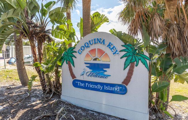 2 beds, 1 bath, $2,100
