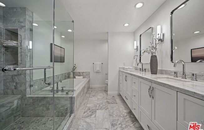 1574 MICHAEL LN
