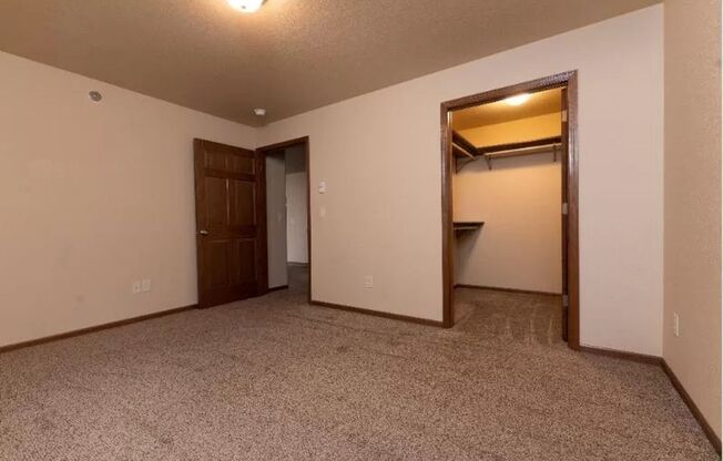 1 bed, 1 bath, 888 sqft, $1,050, Unit #102