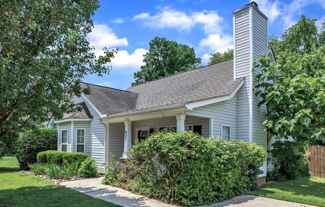 **Cute 3/2 Bungalow in Flaherty Farms**
