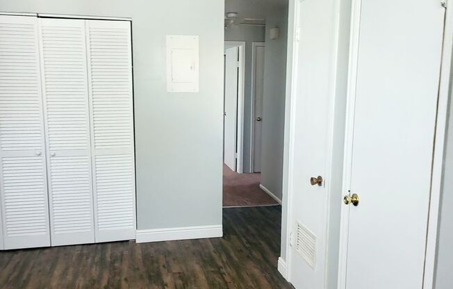 16648 16658 E 13 AVE