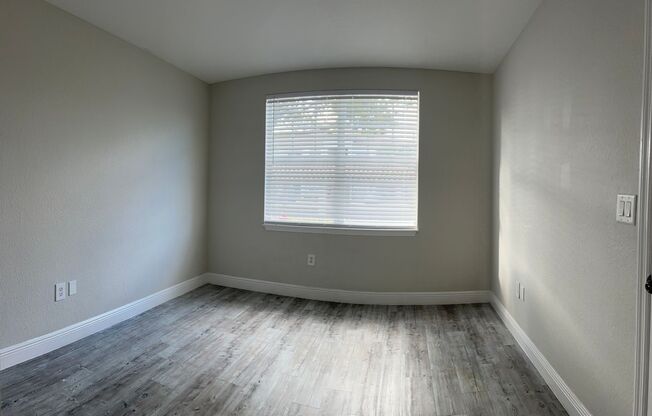 2 beds, 2 baths, 1,204 sqft, $2,067, Unit 10112-B1 - Bostonian