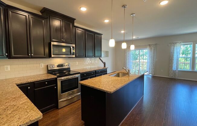 Upper level 3BR condo