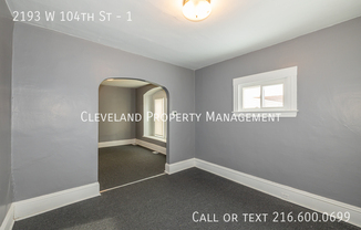 2193 W 104 ST
