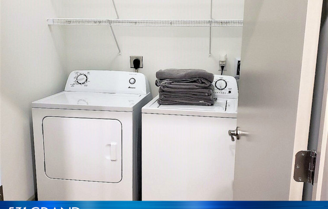 1 bed, 1 bath, 742 sqft, $1,599, Unit 303