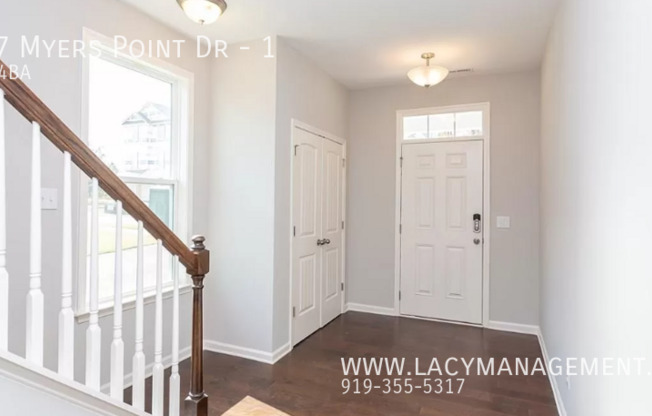 1107 MYERS PT DR