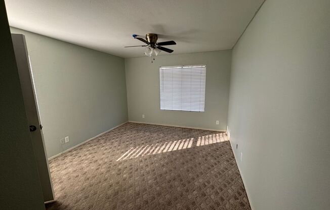 2 beds, 2 baths, $2,250, Unit # 92