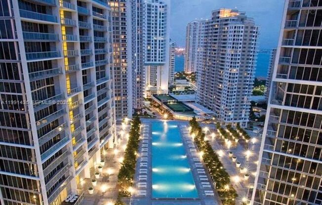 2 beds, 2 baths, 1,327 sqft, $5,100, Unit 495 Brickell Ave # 1610