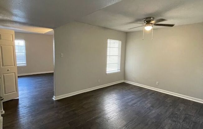 3 beds, 2 baths, 1,256 sqft, $1,550, Unit 12-1203 W/D